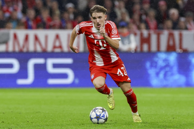 开云官网-万纳尔谈卡尔：他真的很棒，但我们都有自己独特的发展之路