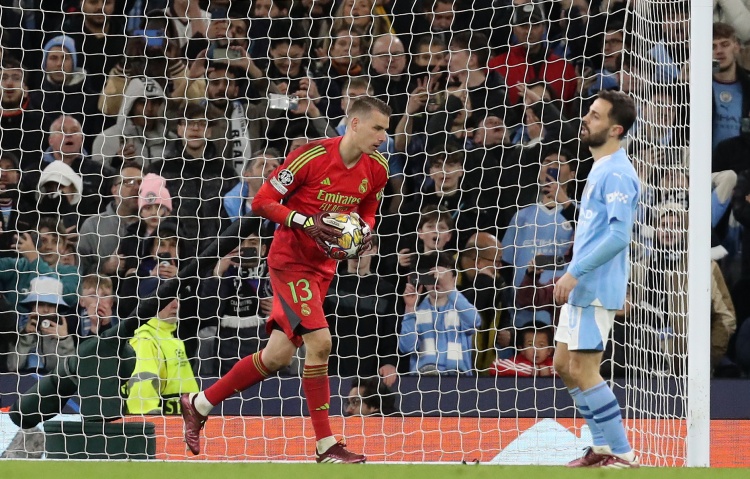 开云官网-意媒：签维卡里奥的价格被认为过高，国米也在考虑卢宁等人选