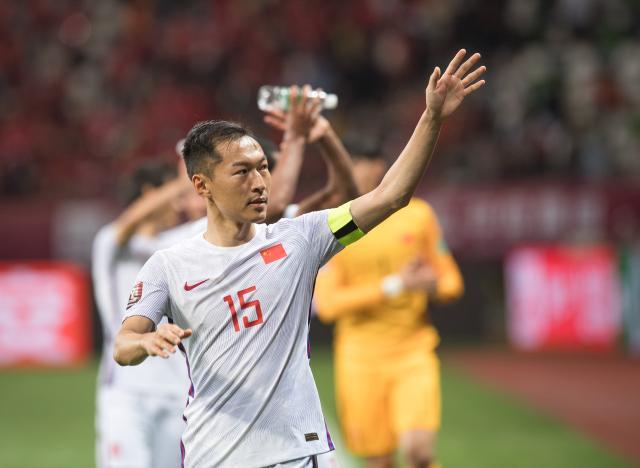 开云官网-吴曦：球队团结像一个团队 希望能够走得更远